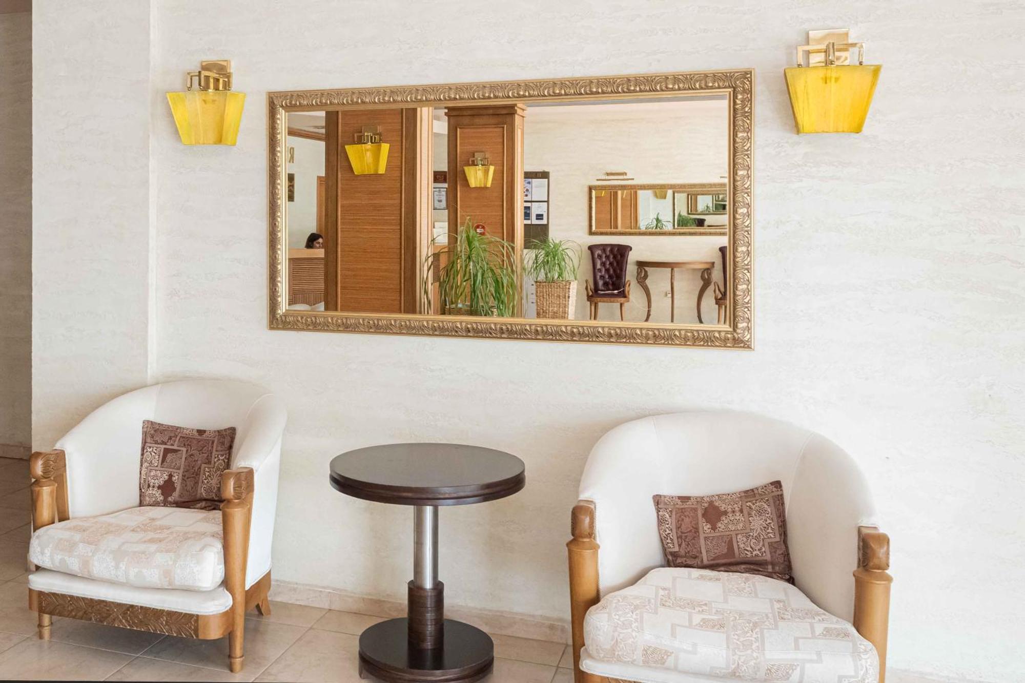 Първа Линия Хотел С Адрес К-С Реджина Маре Царево Tsarévo Extérieur photo